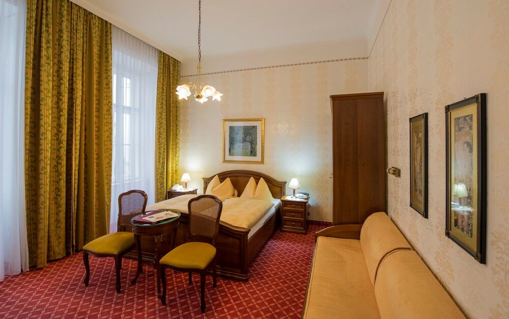 Best Western Hotel & Spa Austria-La Terrasse Σαιντ-Ετιέν Εξωτερικό φωτογραφία